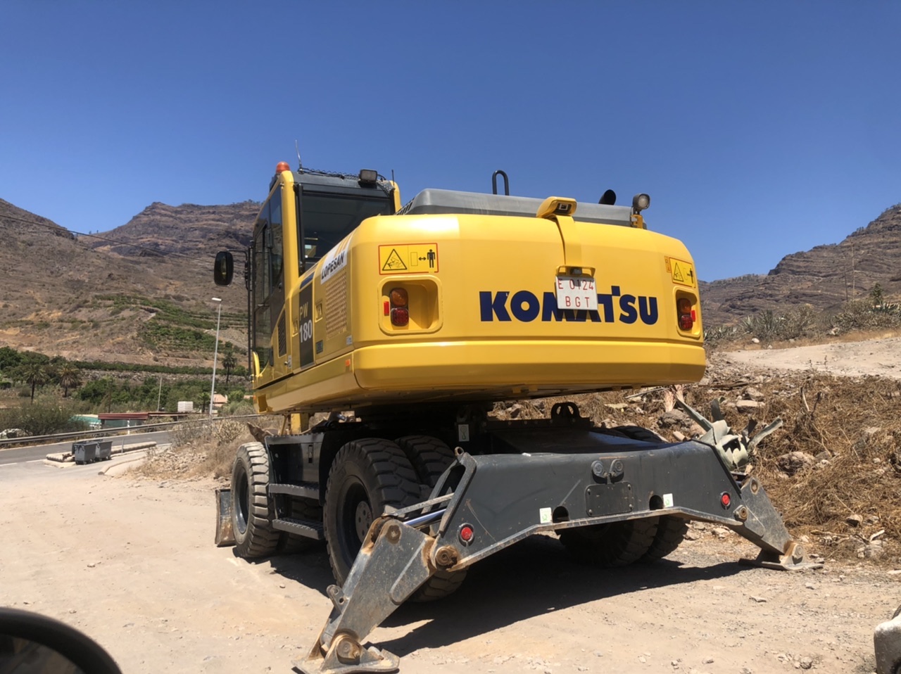 E 0124 BGT, Komatsu PW-Series 