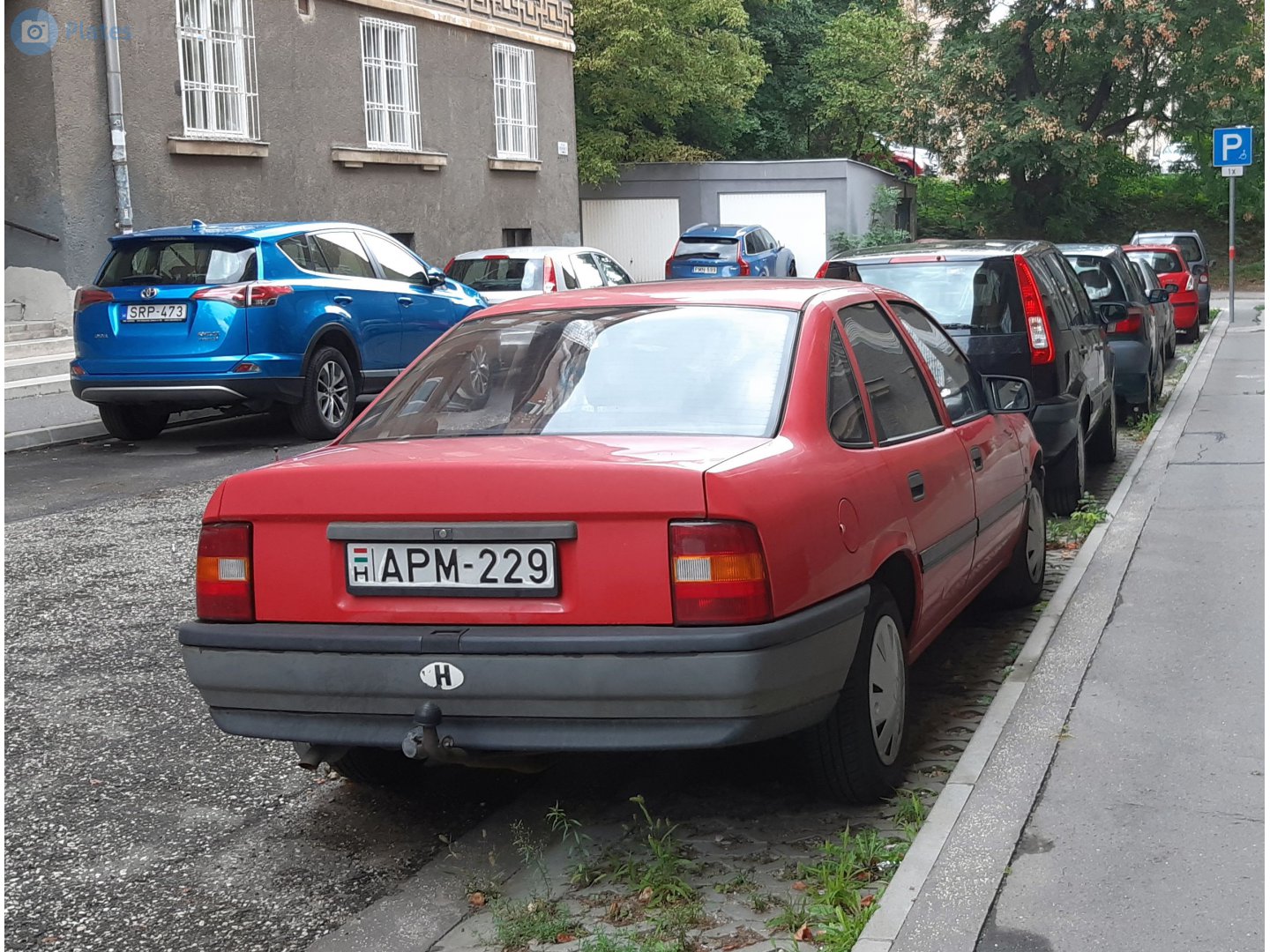 APM-229, Opel Vectra 1st gen Sedan (A; J89), 1988–1995