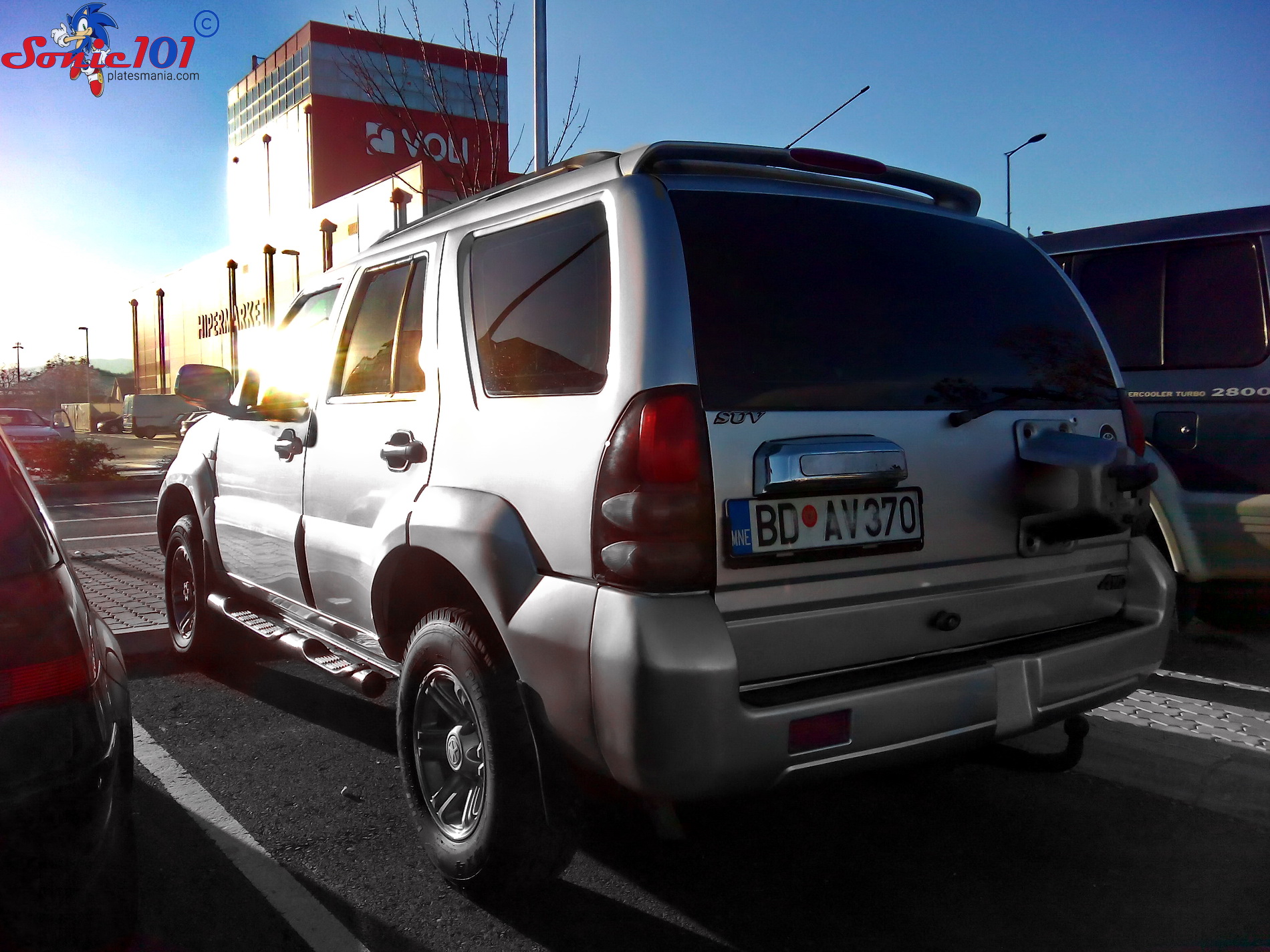 BD AV370, Dadi Shuttle 