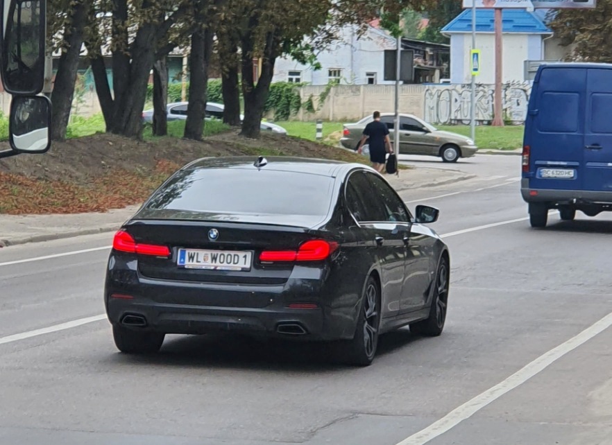 WL WOOD 1, BMW 5 Series 7th gen Sedan (G30/G38), facelift, 2020–2023