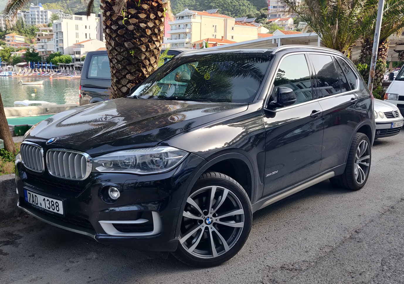 7AD 1388, BMW X5 3rd gen (F15), 2013–2018