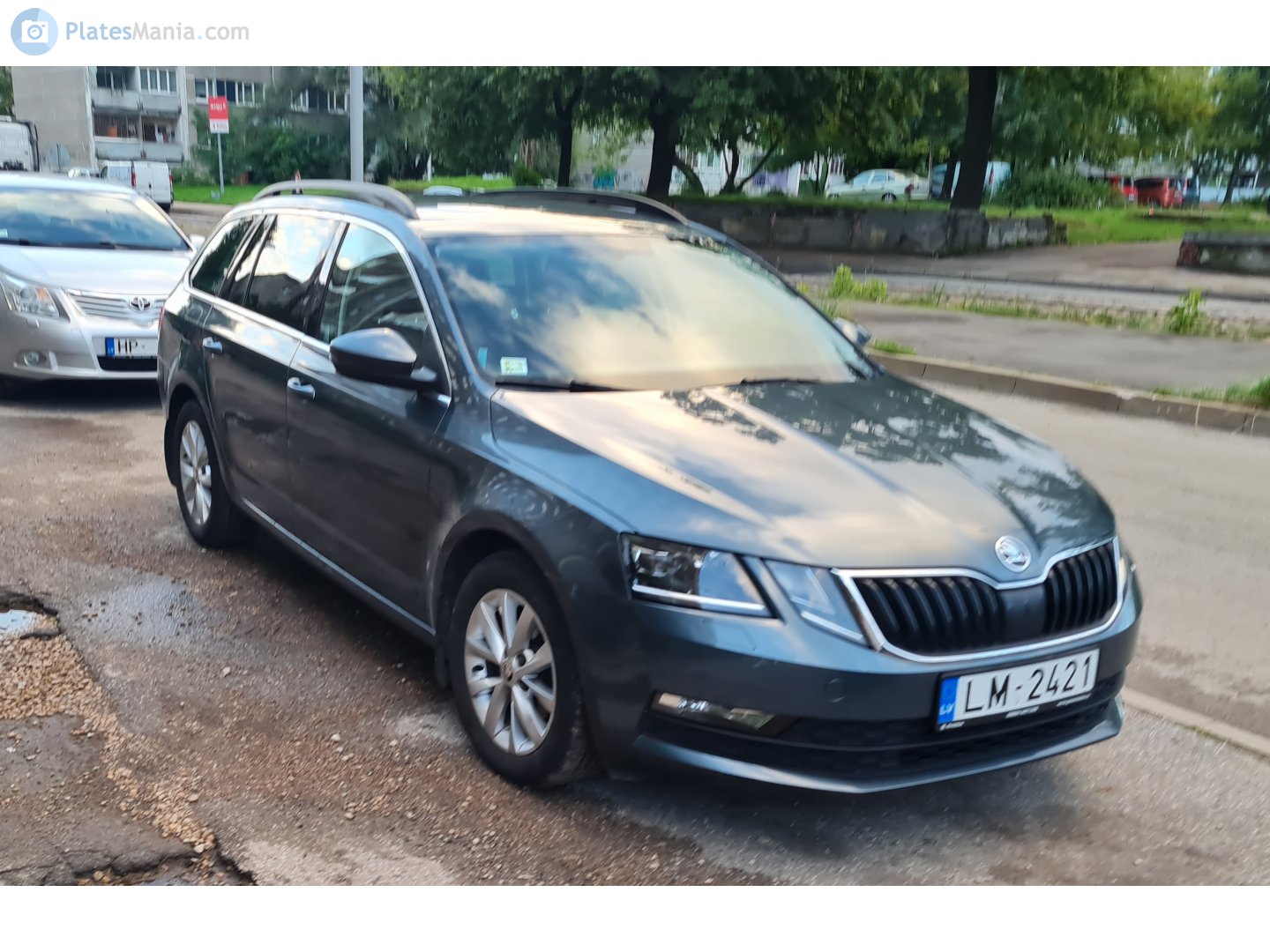 LM-2421, Skoda Octavia 3rd gen Combi (A7/5E5), facelift, 2017–2020 (–2023 for CN-market)