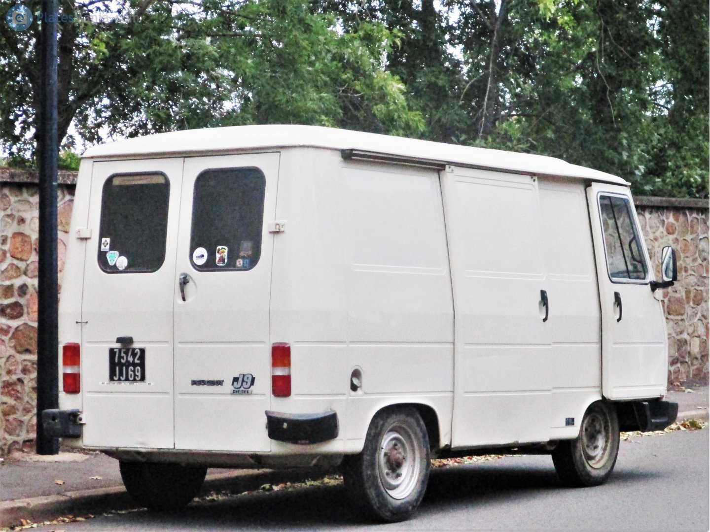 7542 JJ 69, Peugeot J9 1st gen, 1980–1991