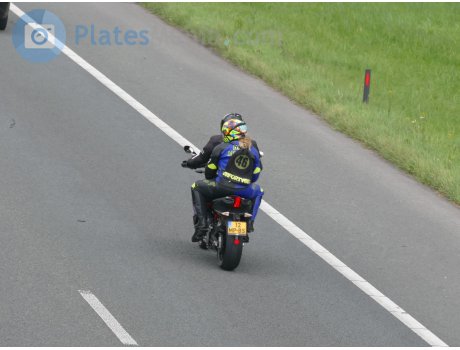 12-MP-BS, Aprilia Dorsoduro