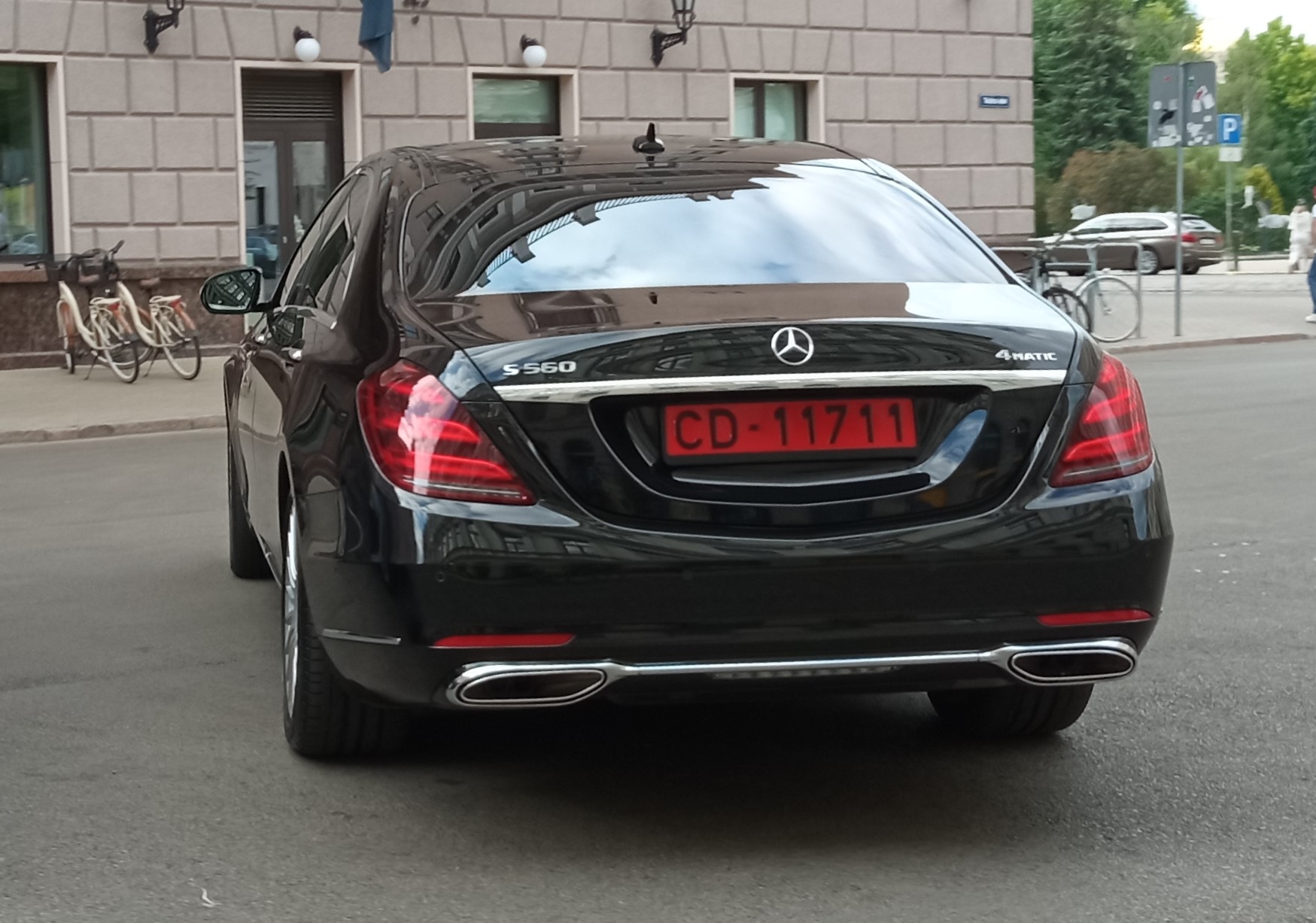 CD-11711, Mercedes-Benz S-Klasse 8th gen Sedan (W222/V222), 2013–2020