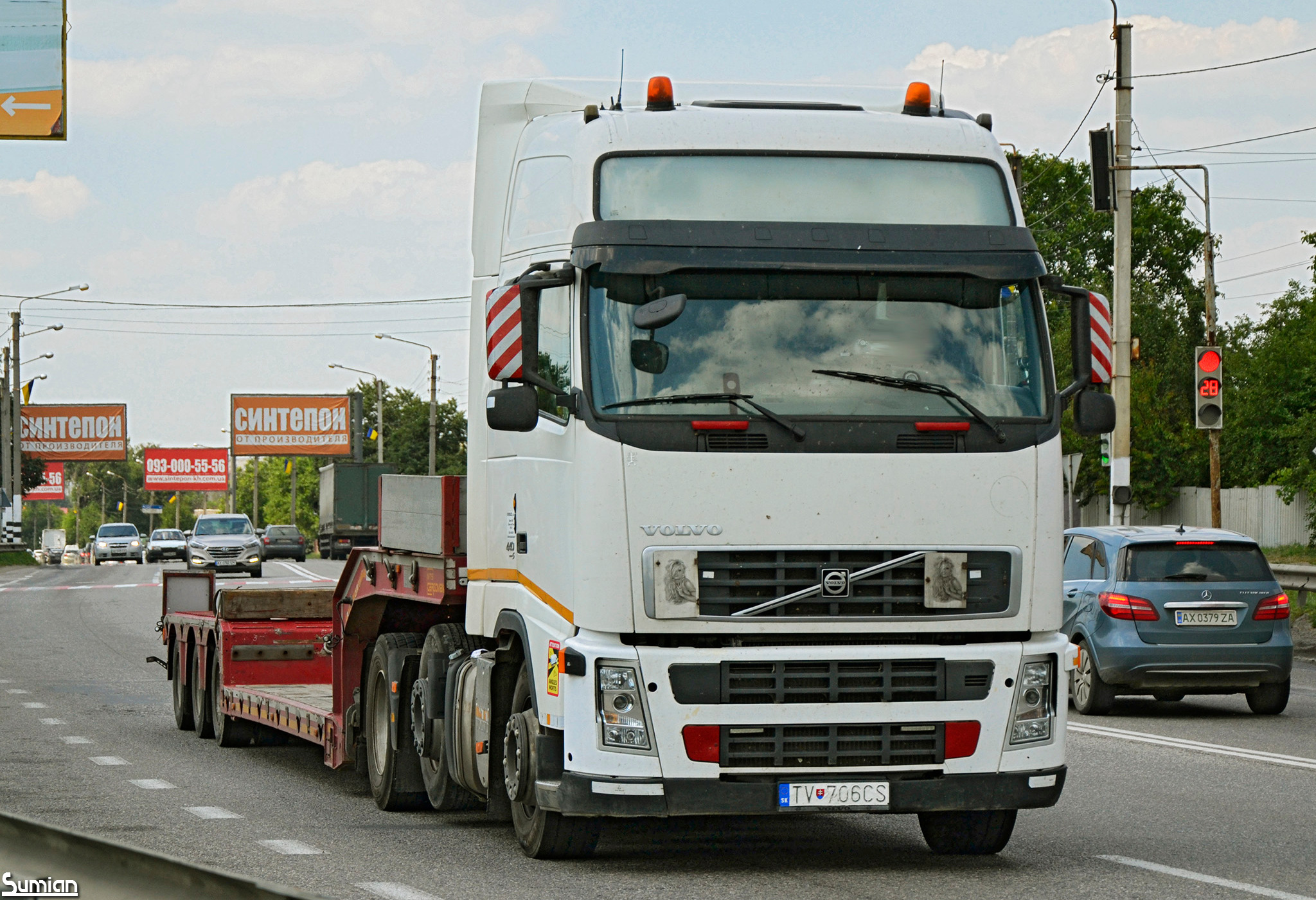 TV-706CS, Volvo FH 2nd gen, 2002–2008