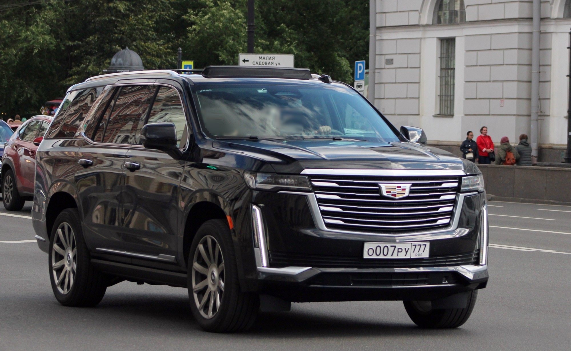 о 007 ру 777, Cadillac Escalade 5th gen (GMT1UL), 2020–2024
