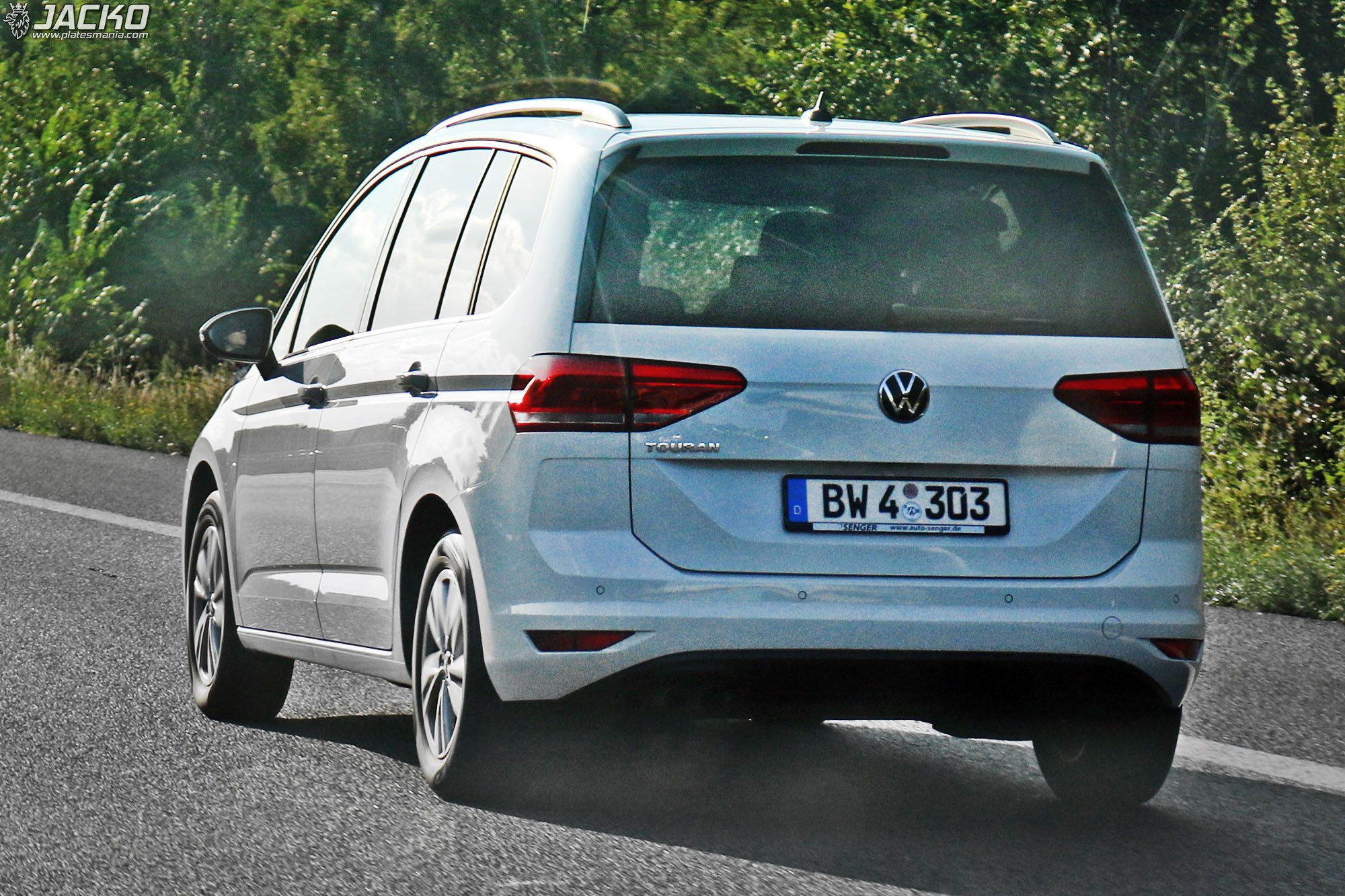 BW 4 303, Volkswagen Touran 2nd gen (5T1), 2015–