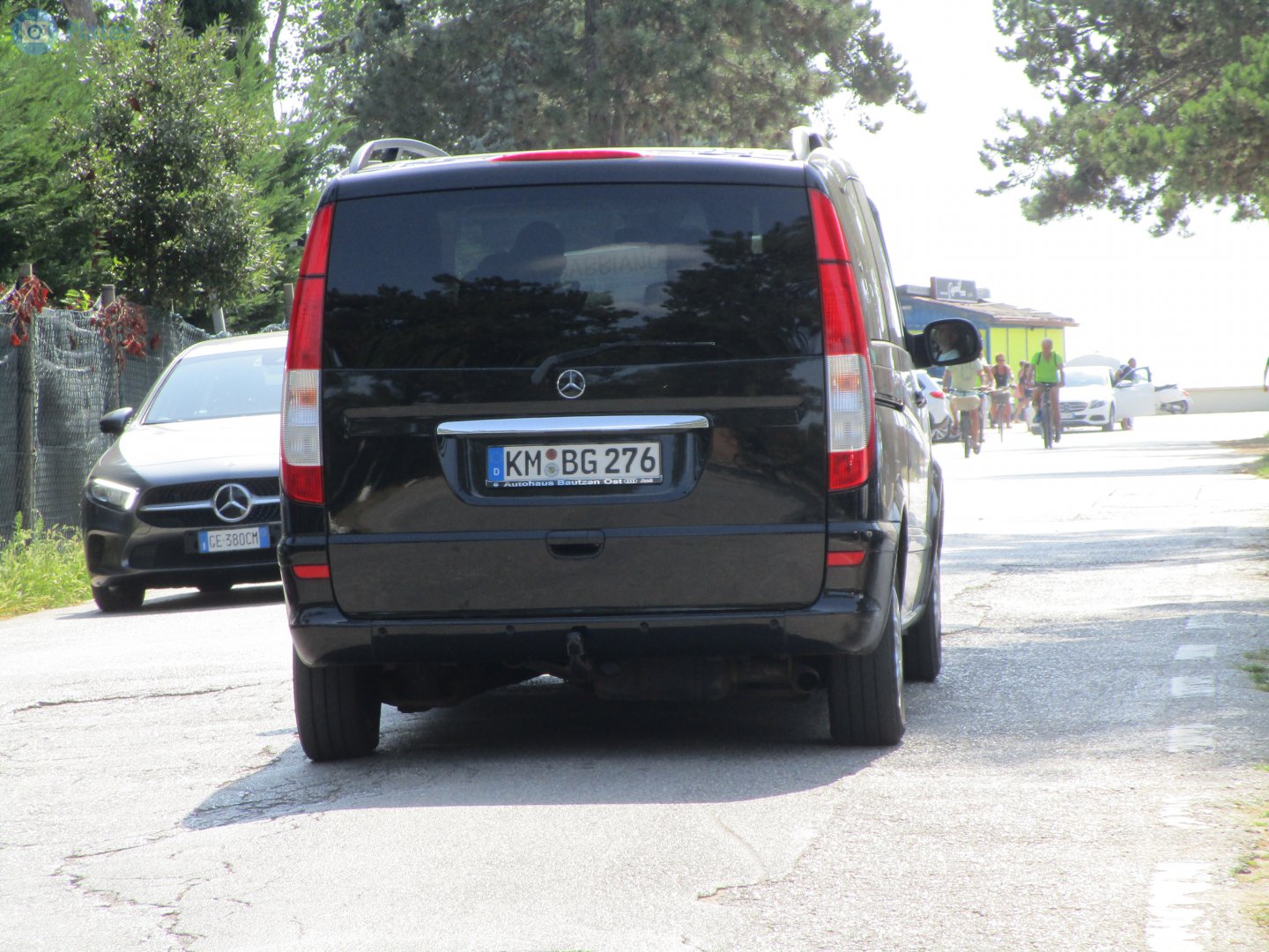 KM BG 276, Mercedes-Benz Viano 