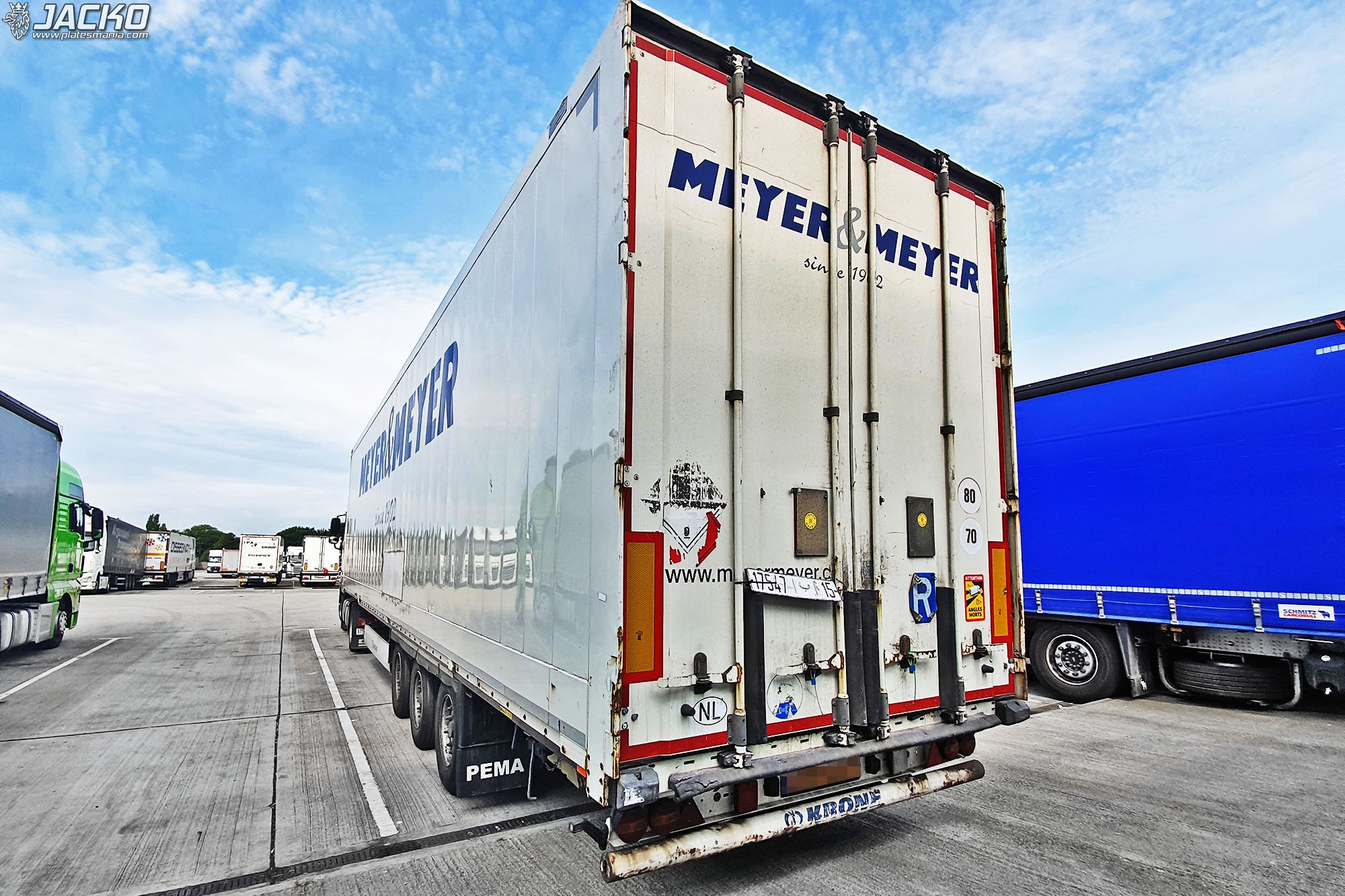 17547|ب|15, Krone Dry Liner 