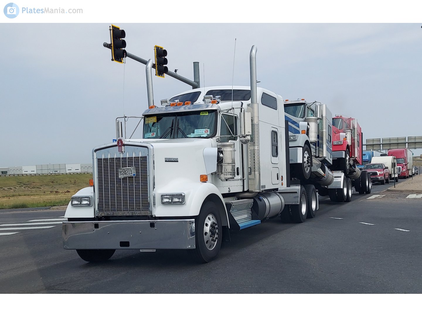 24213, Kenworth W900 