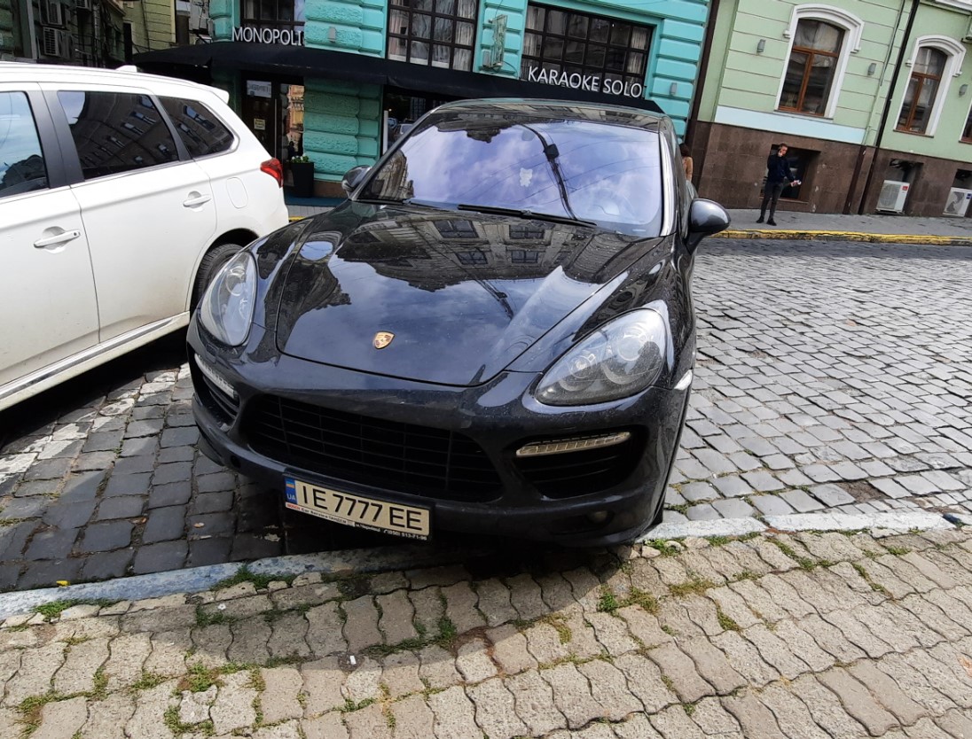 IE 7777 EE, Porsche Cayenne 2nd gen (958; 92A), 2010–2014