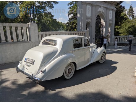 BG 1111-BE, Bentley R-Type