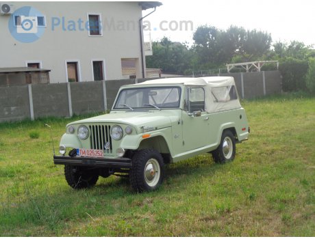 TM 025252, Jeep Jeepster Commando