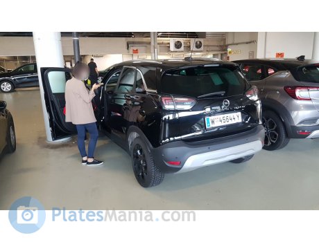 W 45644 Y, Opel Crossland