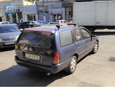 16 228-09 OE, Nissan Avenir