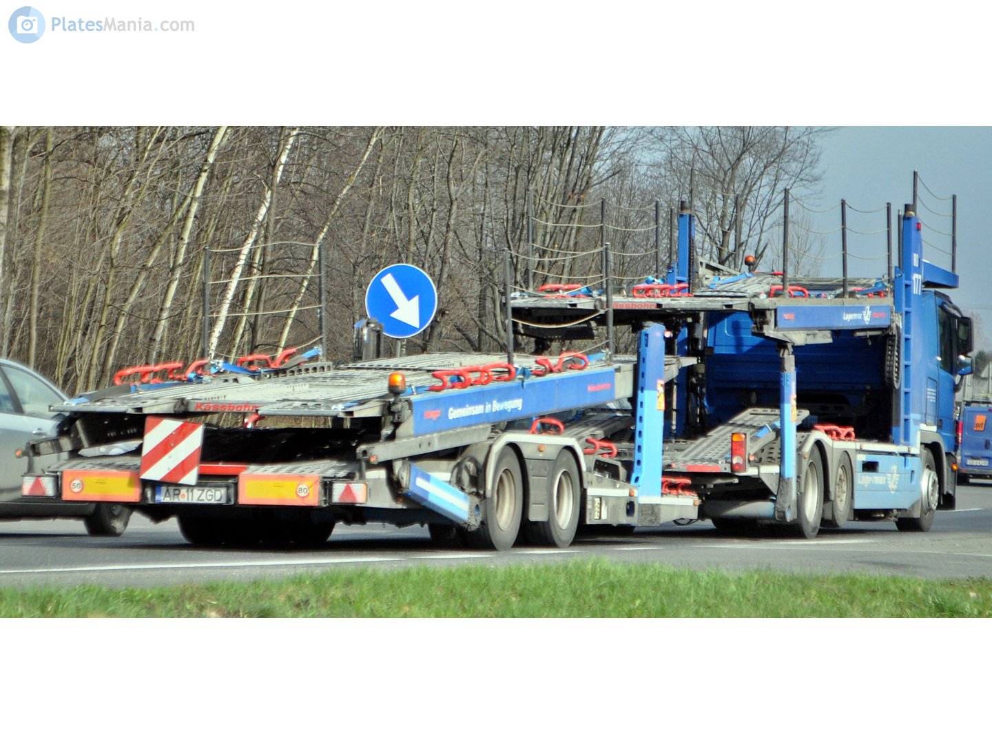 AR 11 ZGD, Kässbohrer Intago 