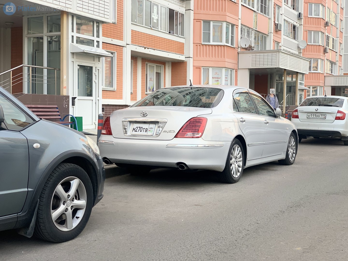 м 270 тв, Toyota Crown Majesta 4th gen (S180), 2004­–2009 (­–2010 for CN-market)