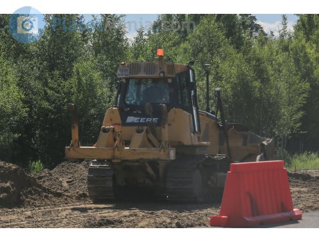 7599 ум 86, John Deere J-Series