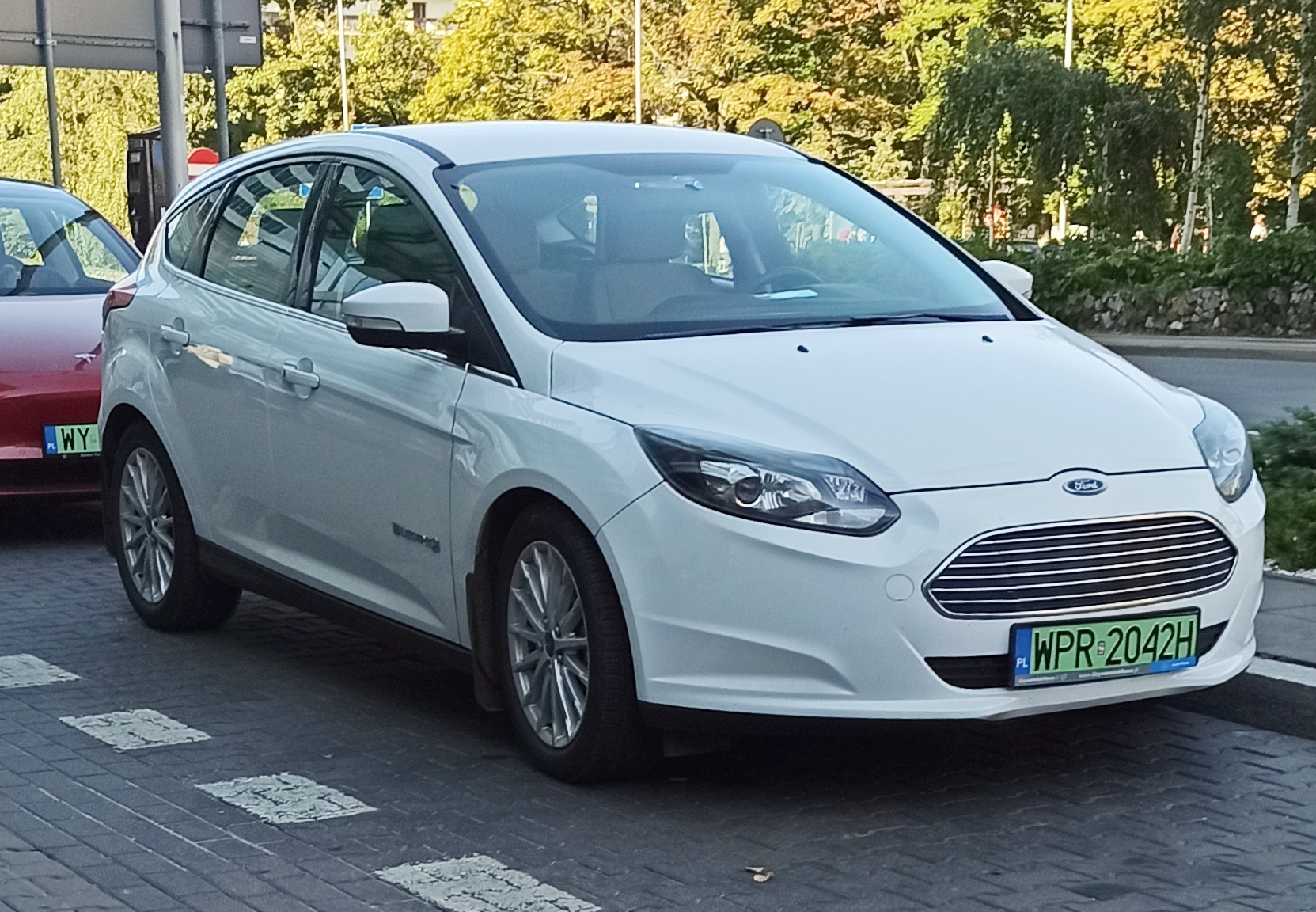 WPR 2042H, Ford Focus 3rd gen Hatch (DYB; C346), 2011–2015