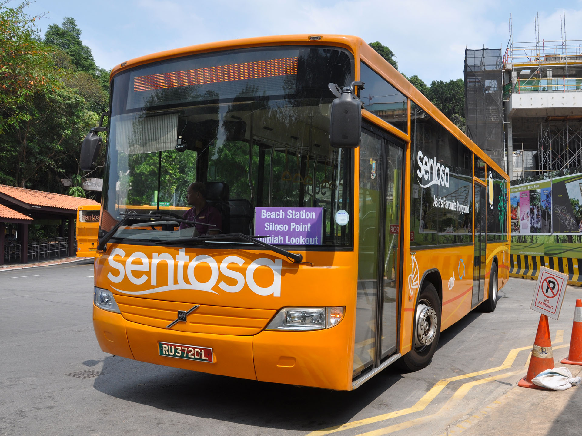 RU 3720 L, Volvo B7 
