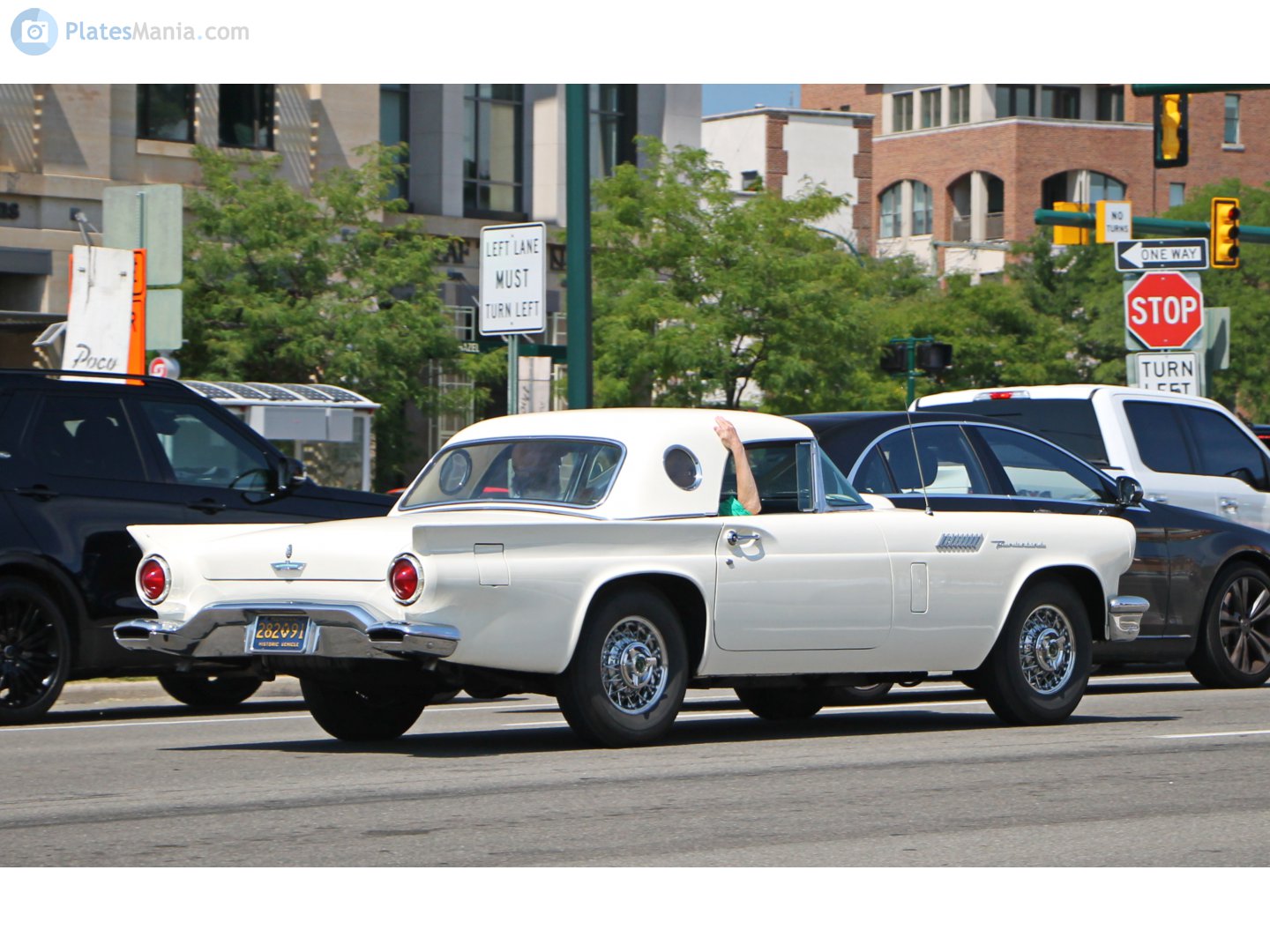 282-91, Ford Thunderbird 1st gen 1957 Convertible, 2nd facelift, 1956–1957