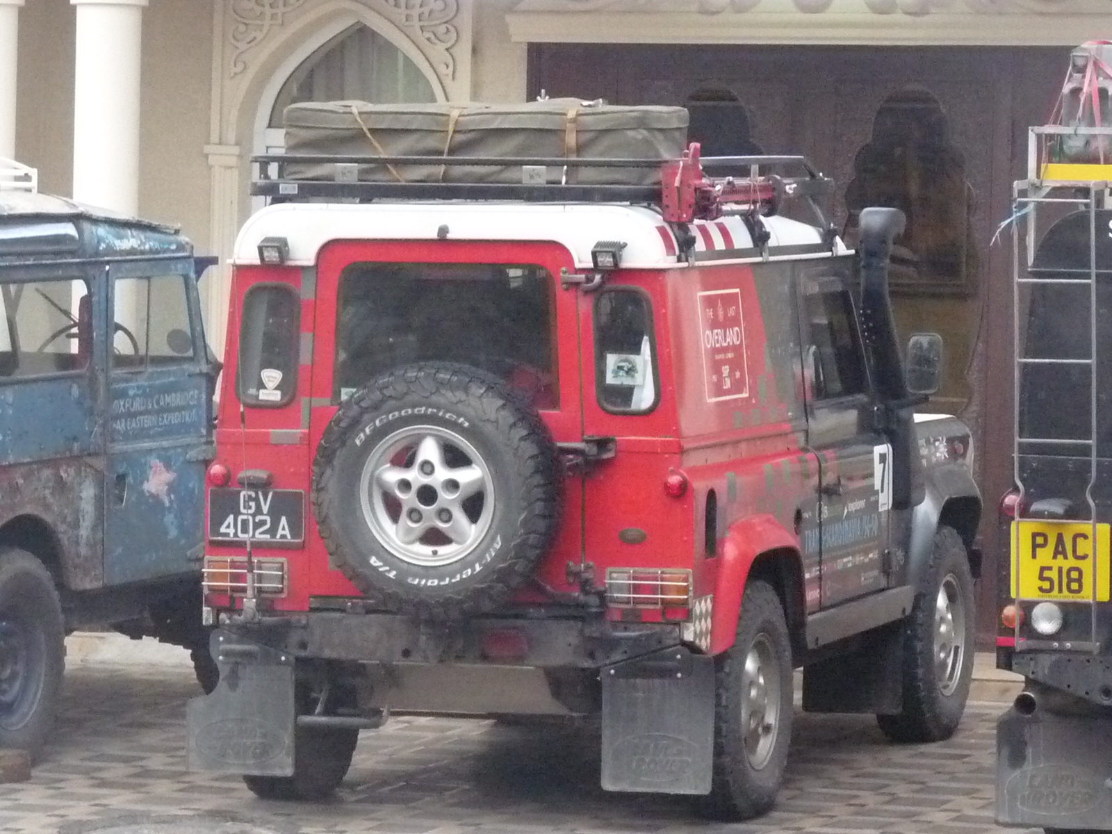 GV 402 A, Land Rover Defender 1st gen 90