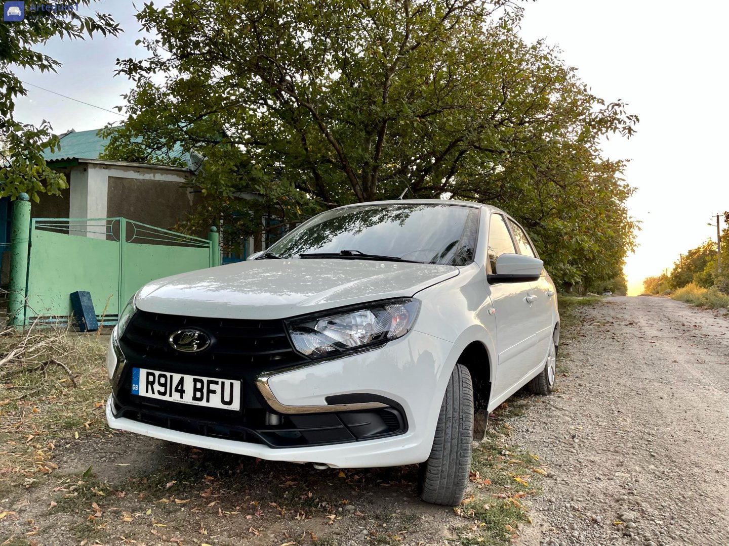 R914BFU, License plate without vehicle 