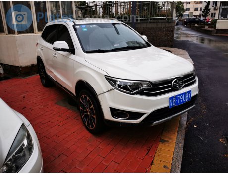 鲁B·79U8X, FAW Xenia R7