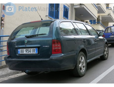 AA 954 IR, Skoda Octavia
