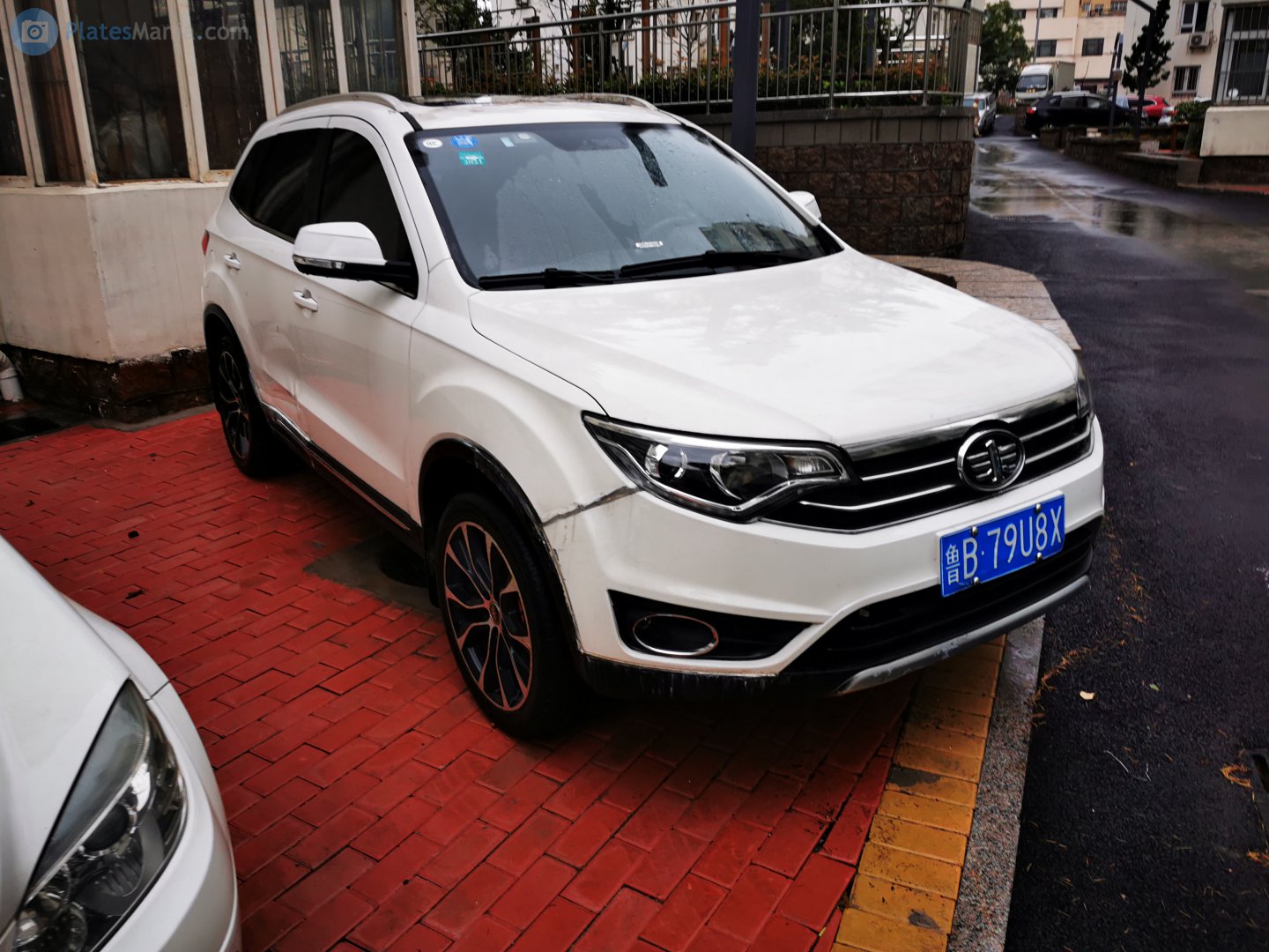 鲁B·79U8X, FAW Xenia R7 