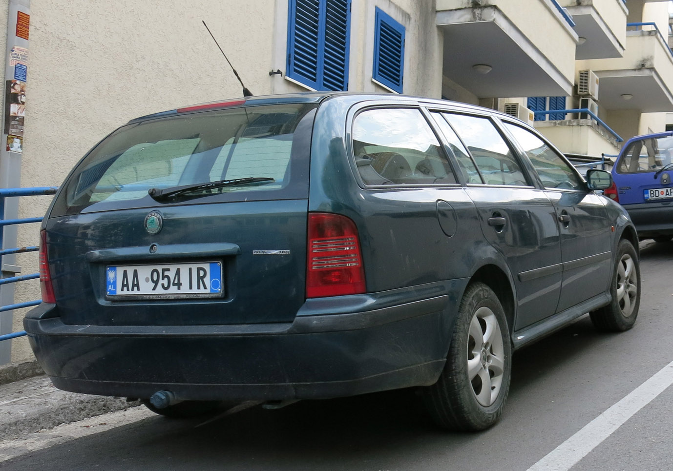 AA 954 IR, Skoda Octavia 1st gen Combi (A4/1U5), 1996–2010