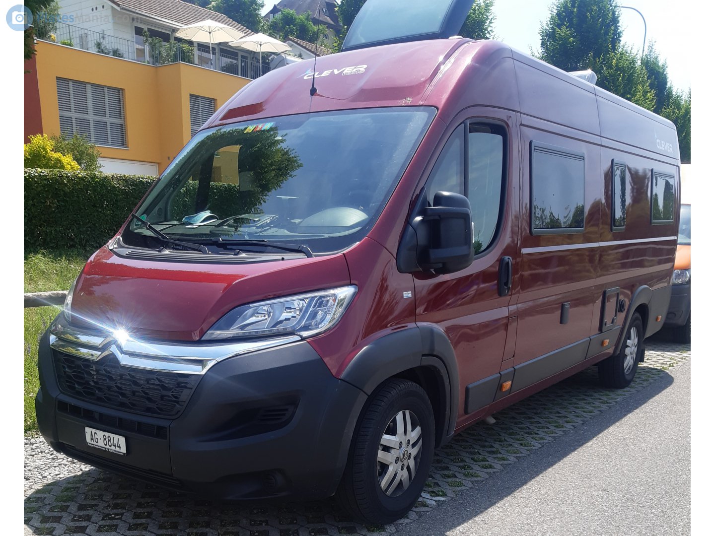 AG 8844, Clever Vans Runner 