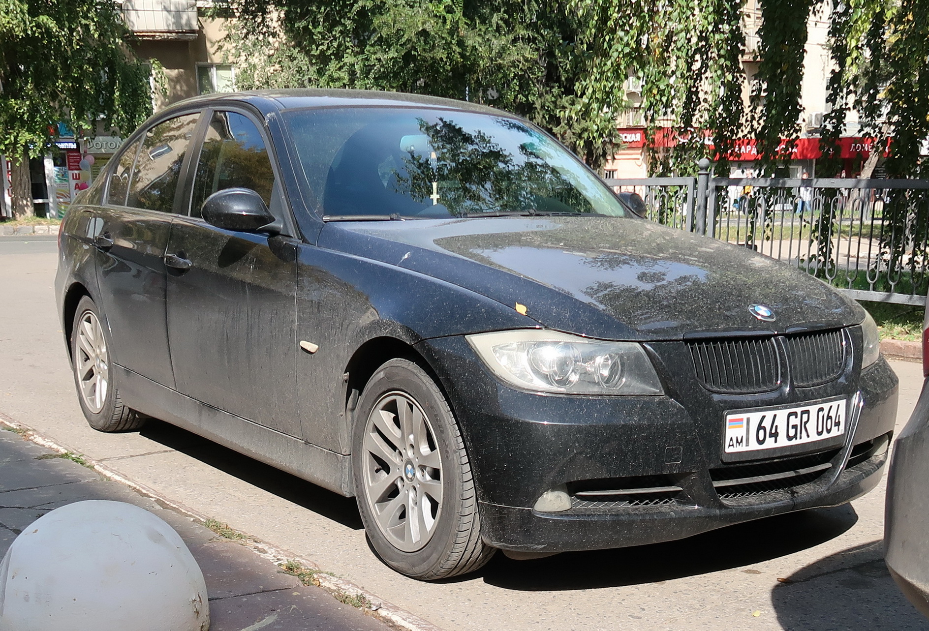 64 GR 064, BMW 3 Series 5th gen Sedan (E90), 2005–2011