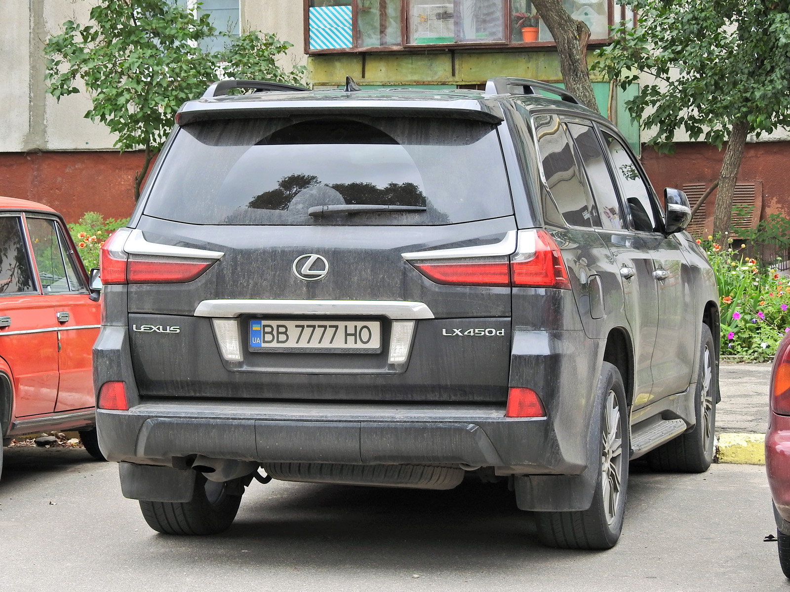 BB 7777 HO, Lexus LX 3rd gen (J200), 2nd facelift, 2015–2021