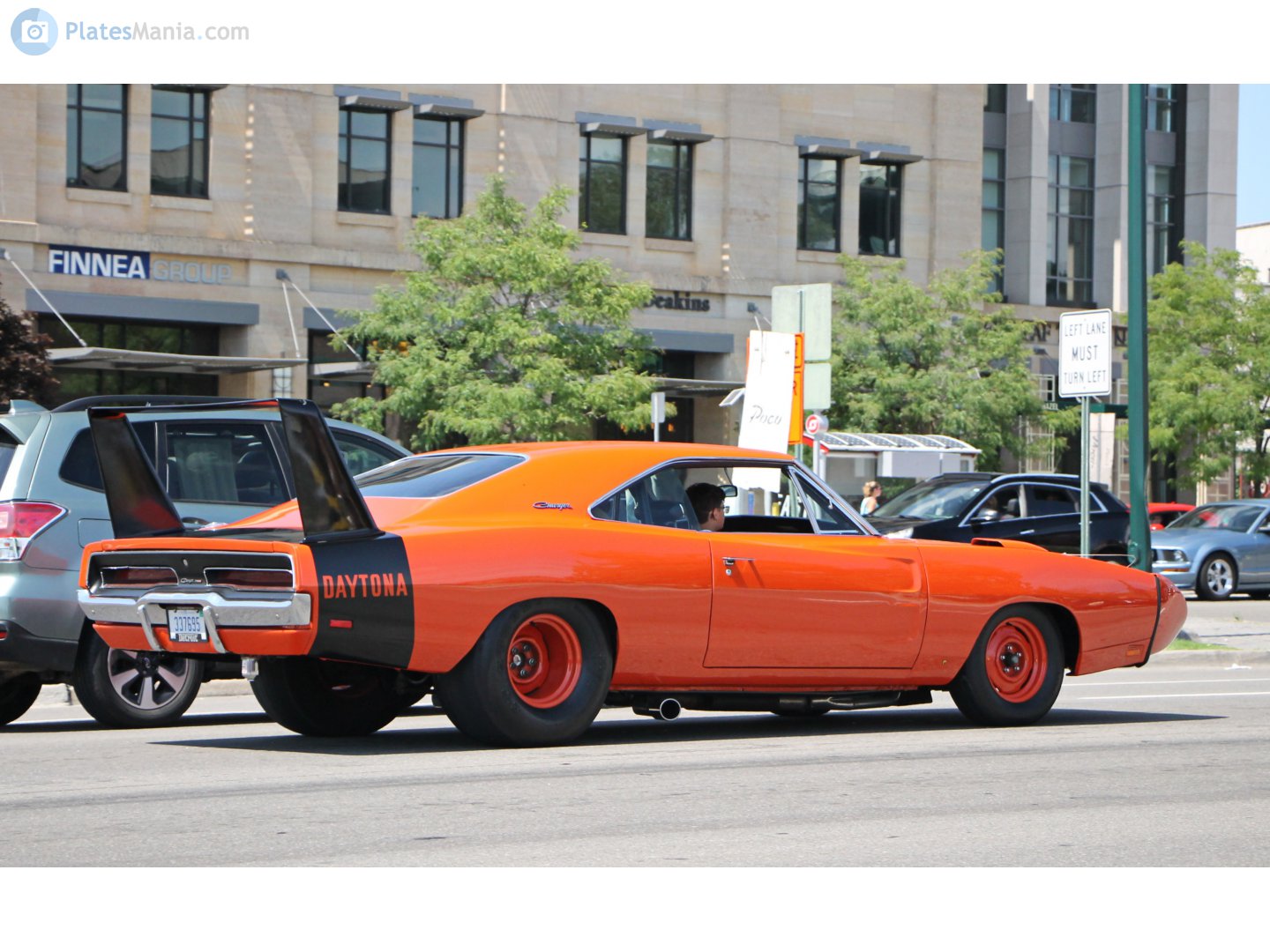 337695, Dodge Charger 2nd gen 1969 Daytona Hardtop Coupé (B-body; XX29), 1969–1970