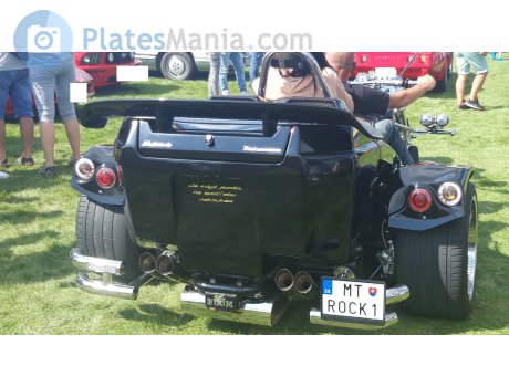 MT-ROCK1, Boom Trikes Mustang