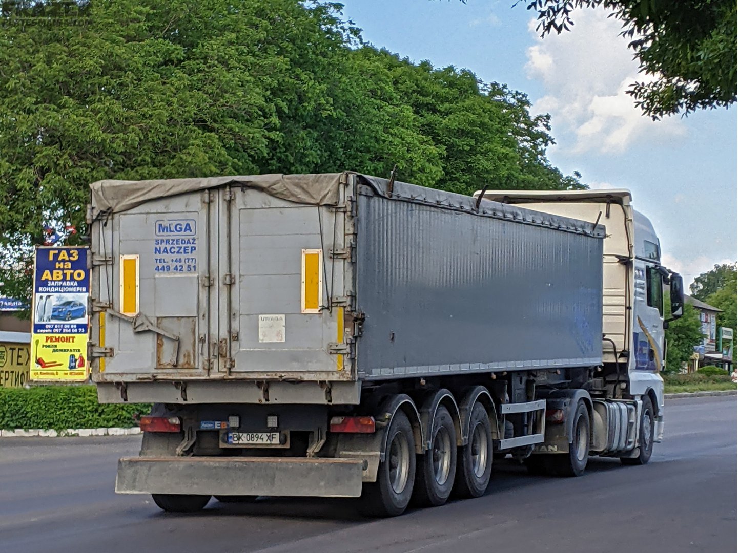 BK 0894 XF, MEGA Trailers MNW 