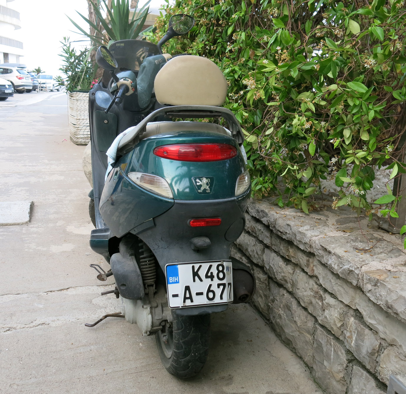 K48-A-677, Peugeot Elyseo 