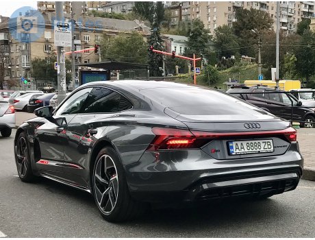 AA 8888 ZB, Audi e-tron GT