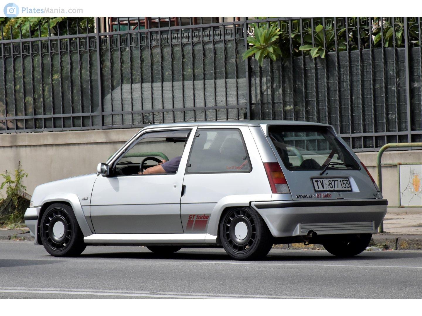 TV 877153, Renault 5 2nd gen Supercinq 3-door Hatch (C40), 1984–1996