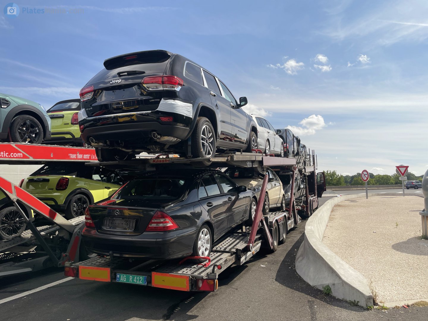 AG R 412, Kässbohrer Supertrans 