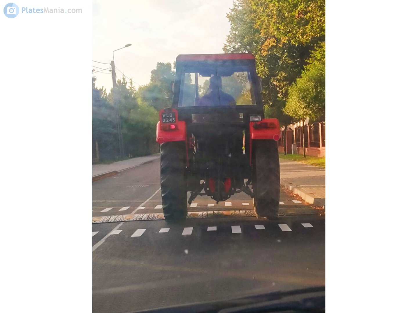 WLB 2245, Ursus MF-Series 