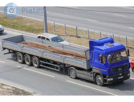 н537ав774, MAZ 5440