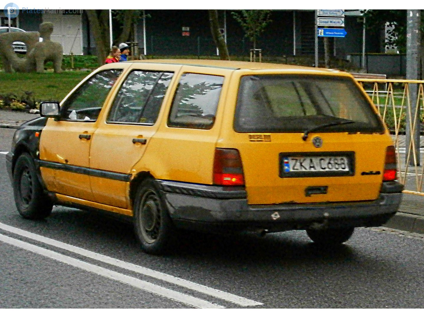 ZKA C688, Volkswagen Golf 3rd gen Variant (1H5), 1993–1999