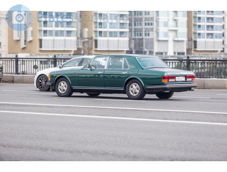 о184ха198, Rolls-Royce Silver Spirit