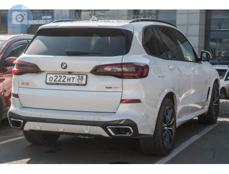 о222нт38, BMW X5