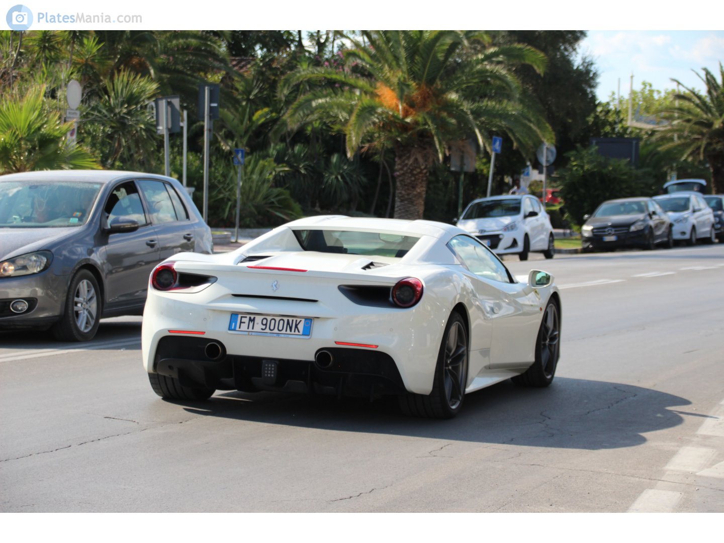 FM 900 NK, Ferrari 488 1st gen Spider (F142M), 2015–2019