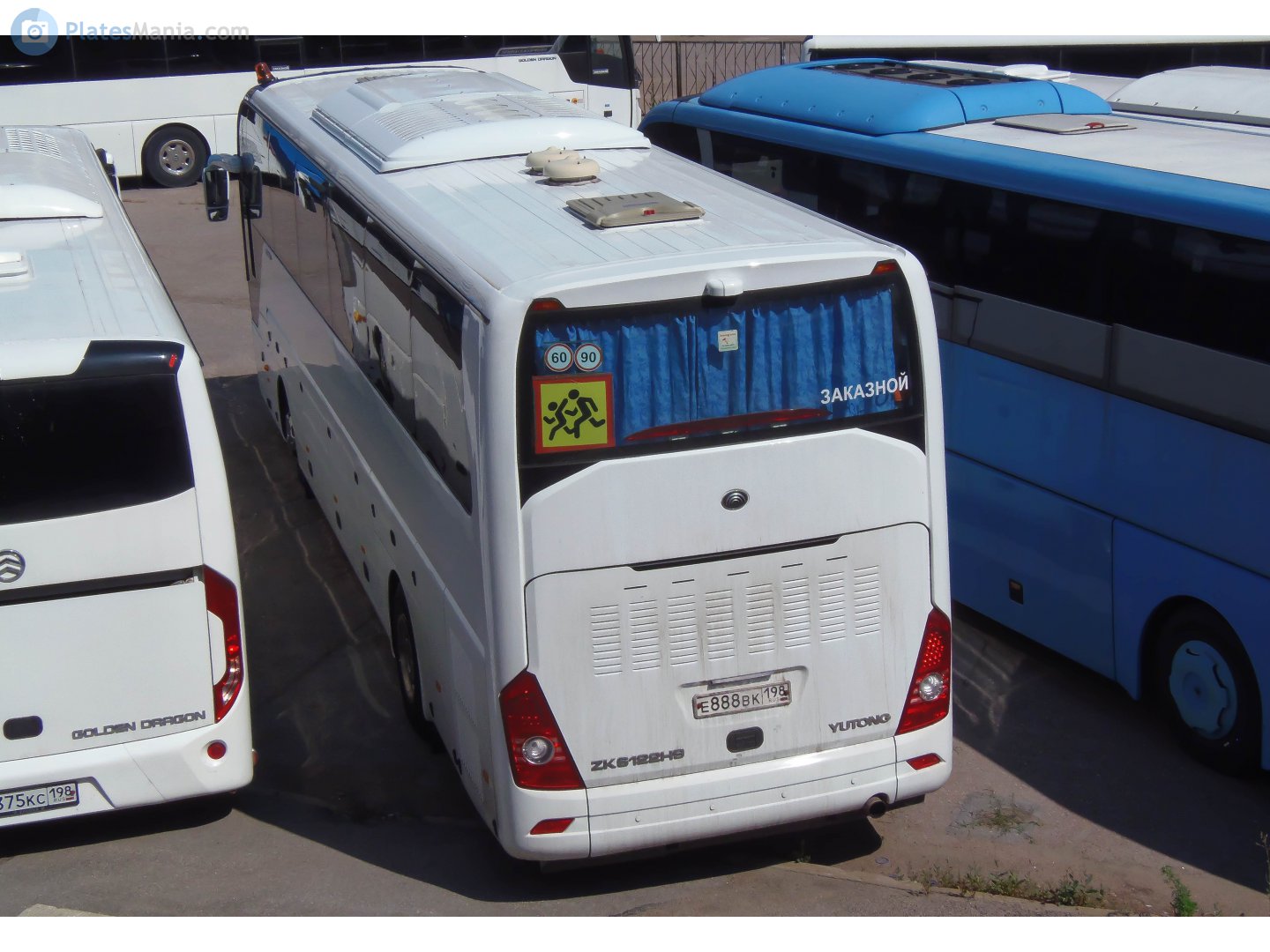 е 888 вк 198, Yutong ZK6122 