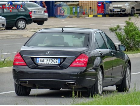 AA 770 OZ, Mercedes-Benz S-Klasse